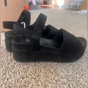 Eileen fisher jasper platform black sandals